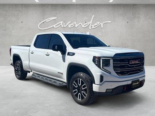 2022 GMC Sierra 1500 AT4