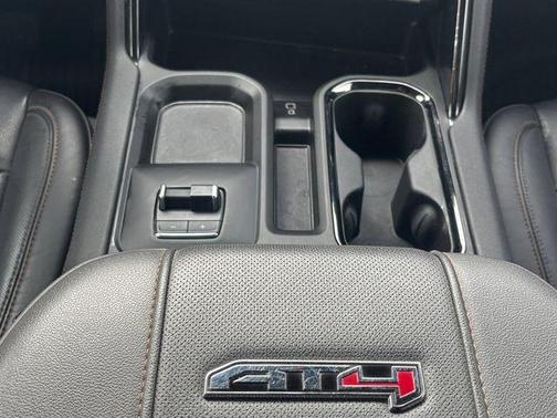 Sterling 2024 GMC Sierra 2500 AT4