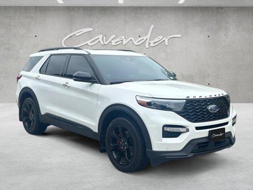 Star White 2024 Ford Explorer ST