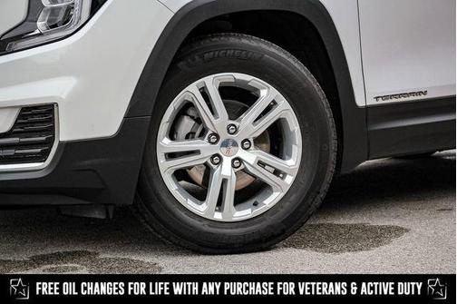 2024 GMC Terrain SLE