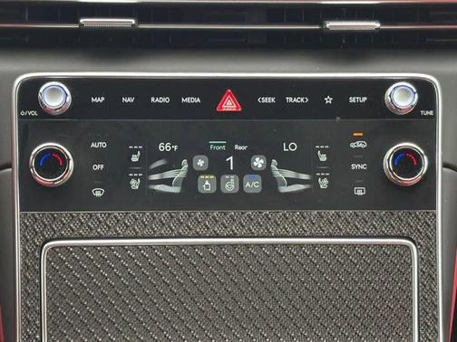 Vik Black 2025 Genesis GV80 Coupe 3.5T e-SC