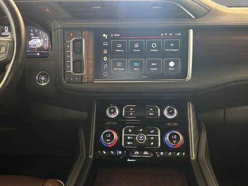 White Frost Tri-Coat 2023 GMC Yukon Denali Ultimate