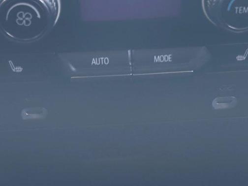 2024 GMC Yukon XL AT4