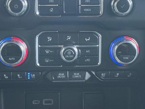 2024 GMC Yukon XL AT4