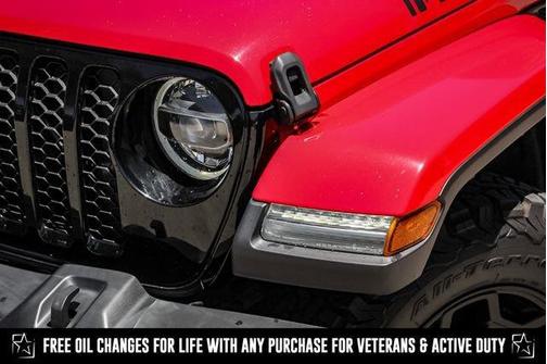2022 Jeep Gladiator Sport