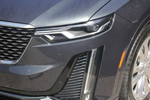 2023 Cadillac XT6 Premium Luxury FWD
