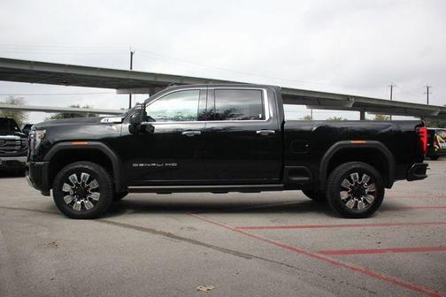 2024 GMC Sierra 2500 Denali