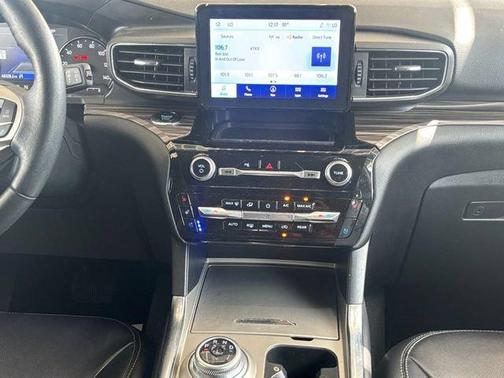 Silver Metallic 2023 Ford Explorer Limited