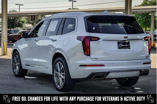 2022 Cadillac XT6 Premium Luxury AWD