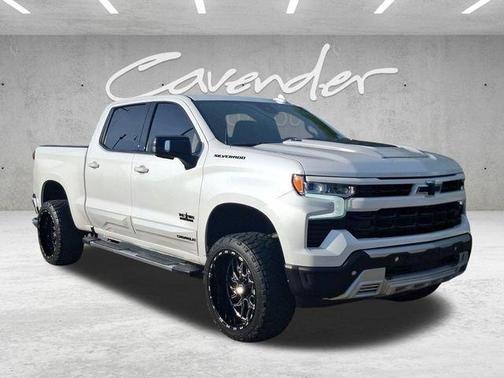 Iridescent Pearl Tricoat 2023 Chevrolet Silverado 1500 LTZ