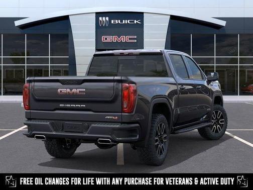 2025 GMC Sierra 1500 AT4