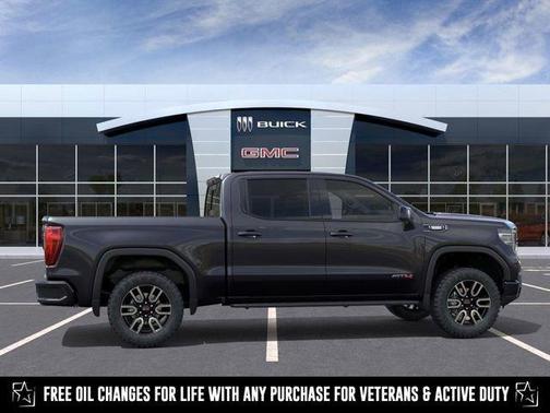 2025 GMC Sierra 1500 AT4