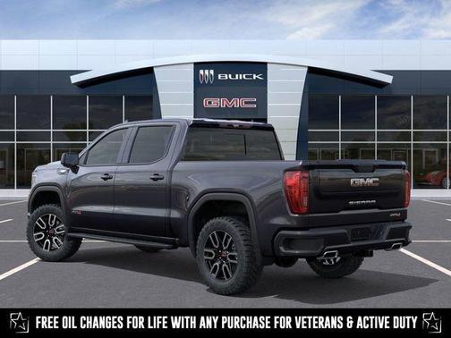 2025 GMC Sierra 1500 AT4