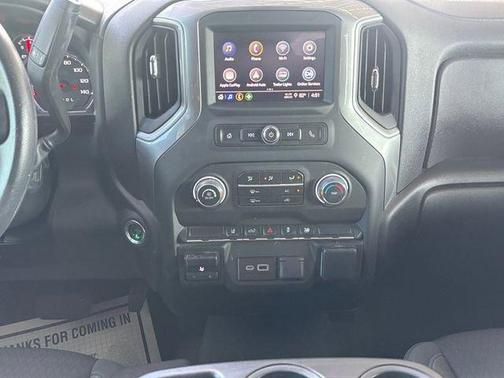 Summit White 2024 Chevrolet Silverado 2500 Custom