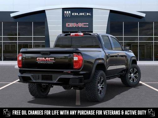 2025 GMC Canyon AT4