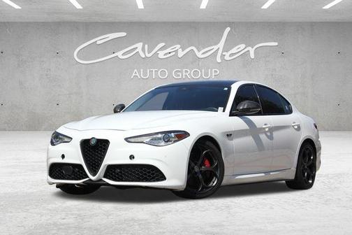 2017 Alfa Romeo Giulia Ti