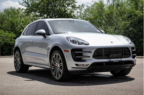 2016 Porsche Macan Turbo