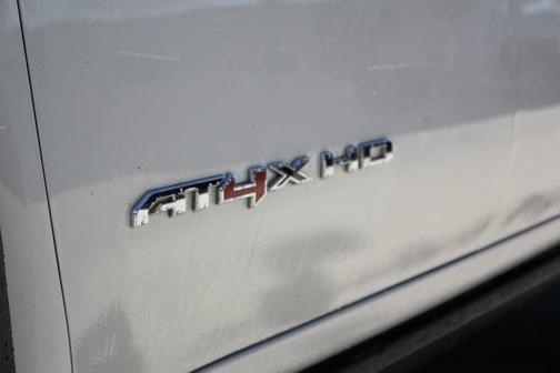 2025 GMC Sierra 2500 AT4X