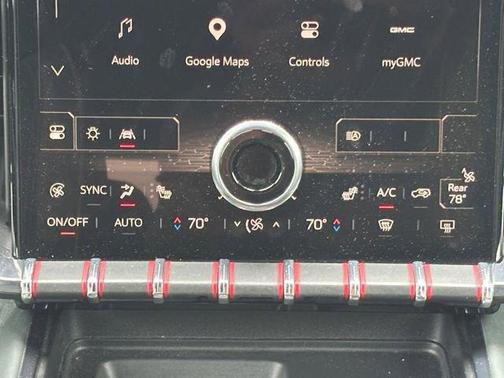 Sterling 2024 GMC Acadia AT4