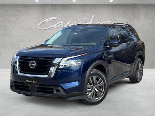 2022 Nissan Pathfinder SV