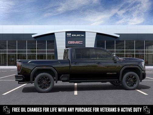 2025 GMC Sierra 2500 AT4