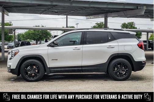 2022 GMC Terrain AT4