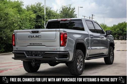 2025 GMC Sierra 1500 AT4X