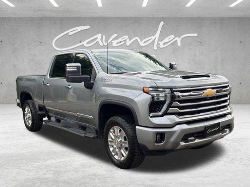 Sterling Gray Metallic 2025 Chevrolet Silverado 2500 High Country