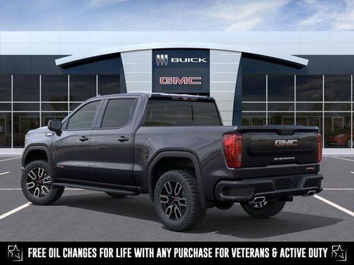2025 GMC Sierra 1500 AT4