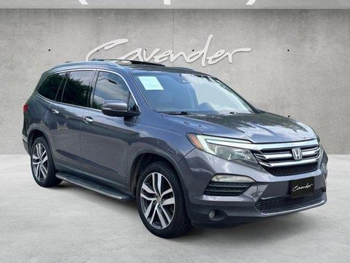 Gray 2018 Honda Pilot Elite