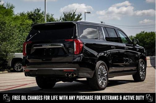2023 GMC Yukon XL Denali Ultimate