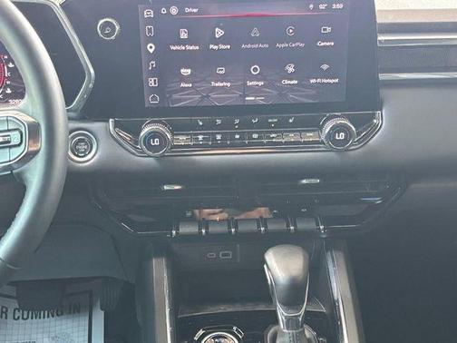 Desert Sand Metallic 2023 GMC Canyon Elevation