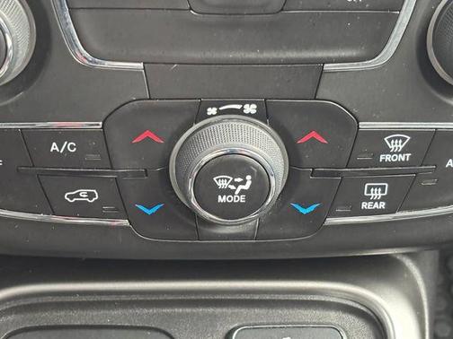 White Clearcoat 2019 Jeep Compass Latitude