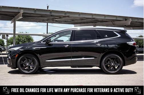 2024 Buick Enclave Essence