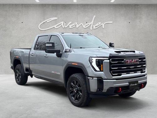 2025 GMC Sierra 2500 AT4