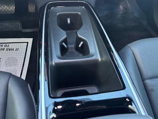 Opal White Pearl Effect 2023 Volkswagen ID.4 Pro S
