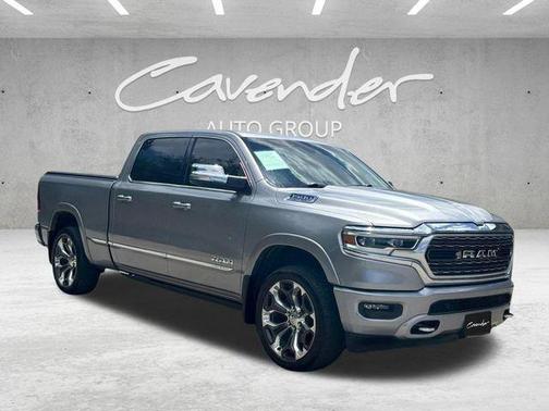 Billet Silver Metallic Clearcoat 2019 RAM 1500 Limited