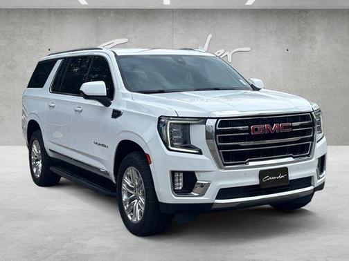 2022 GMC Yukon XL SLT