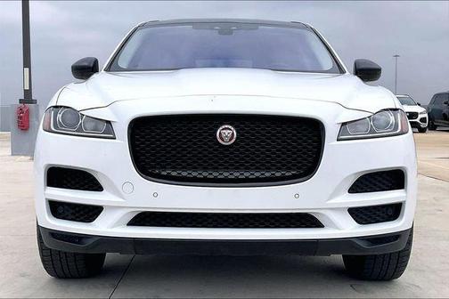 2020 Jaguar F-PACE 25t Premium