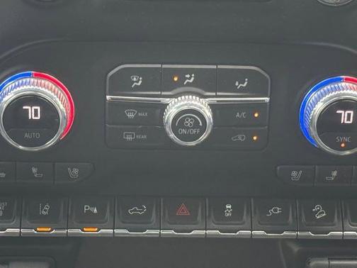 Onyx Black 2021 GMC Sierra 3500 AT4