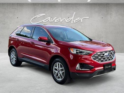 Rapid Red Metallic Tinted Clearcoat 2022 Ford Edge SEL