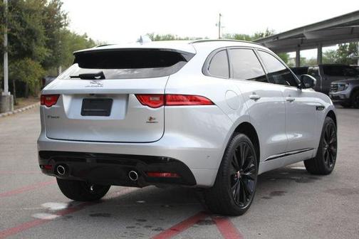2019 Jaguar F-PACE S
