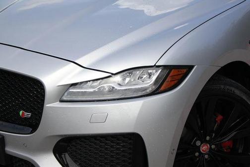 2019 Jaguar F-PACE S