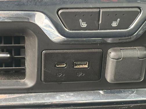 2023 GMC Sierra 2500 AT4