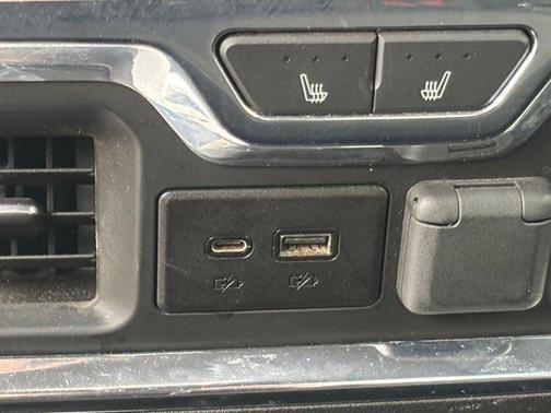 2023 GMC Sierra 2500 AT4