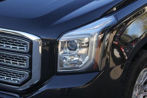 2020 GMC Yukon SLE