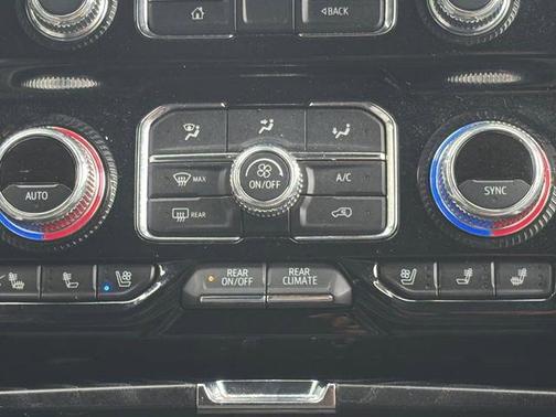 Onyx Black 2024 GMC Yukon Denali
