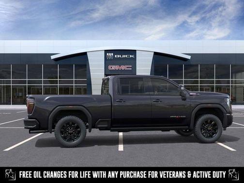 2025 GMC Sierra 2500 AT4