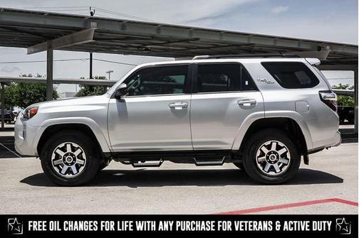 2022 Toyota 4Runner TRD Off Road