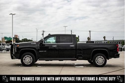 2022 Chevrolet Silverado 3500 High Country